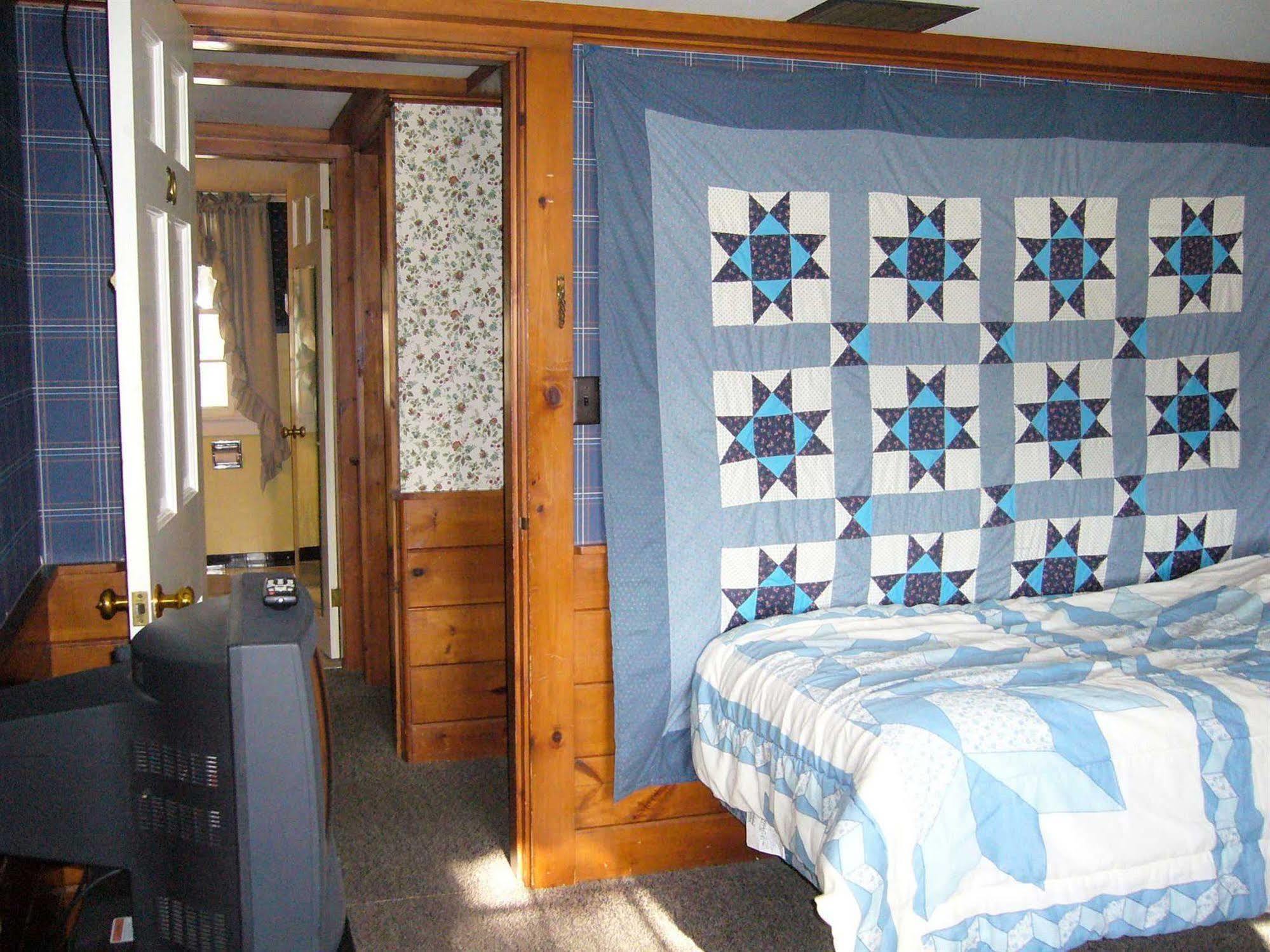 White Trellis Motel Норт-Конвей Экстерьер фото